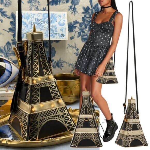 🆕 BETSEY JOHNSON 🧿 NWT Betsey in Paris Light Up Eiffel Tower Crossbody - Picture 1 of 16